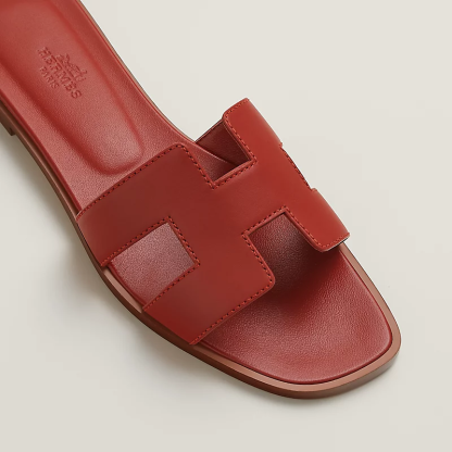 Oran sandal
